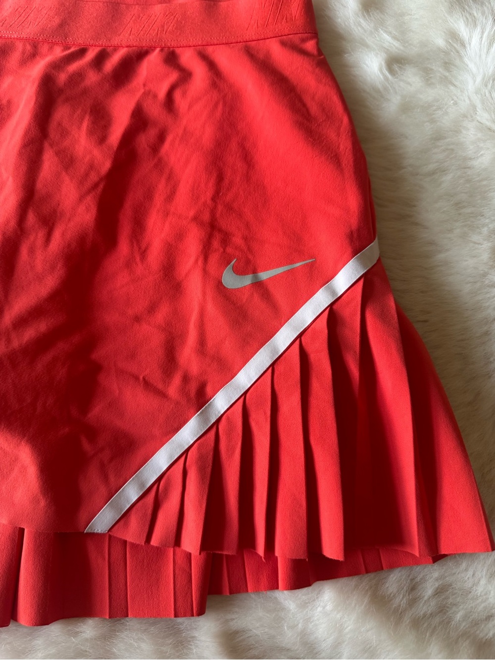 Nike Women’s Red Athletic Pleated Skort - Picture 9 of 12
